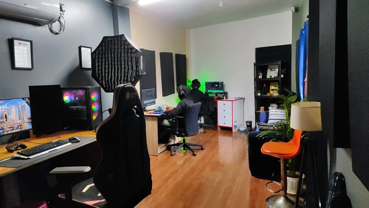 The Smart Vabna edit room — dual-monitor editing stations, acoustic treatment and lighting